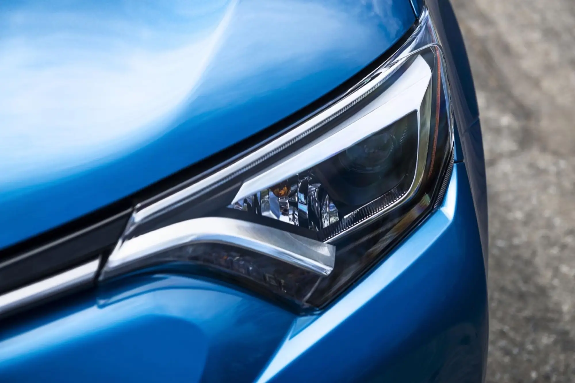 Toyota RAV4 Hybrid - Foto ufficiali - 28