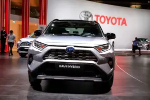 Toyota RAV4 Hybrid - Salone di Parigi 2018