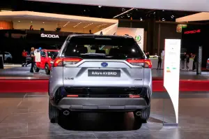 Toyota RAV4 Hybrid - Salone di Parigi 2018