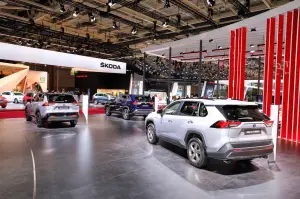 Toyota RAV4 Hybrid - Salone di Parigi 2018