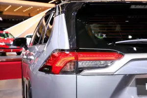 Toyota RAV4 Hybrid - Salone di Parigi 2018