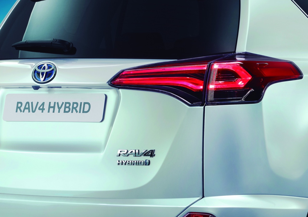 Toyota RAV4 Hybrid - Teaser