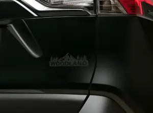 Toyota RAV4 Hybrid Woodland Edition - Foto