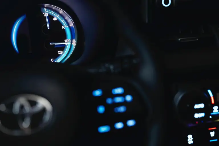 Toyota RAV4 Plug-in Hybrid 2020 - 10