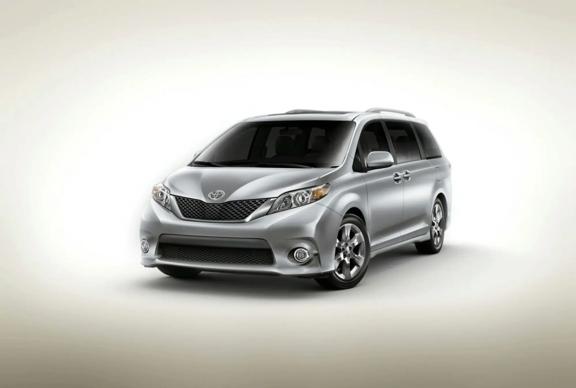 Toyota Sienna - 15