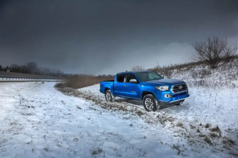 Toyota Tacoma 2016 - 9