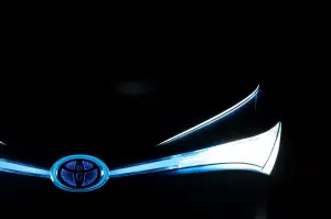 Toyota teaser Pechino 2012 - 1