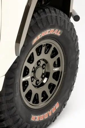 Toyota TRD Desert Chase Tundra concept