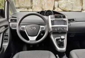 Toyota Verso - 2013