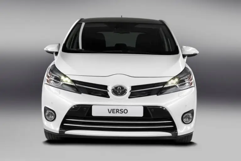 Toyota Verso restyling - 4