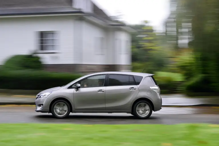 Toyota Verso - 8