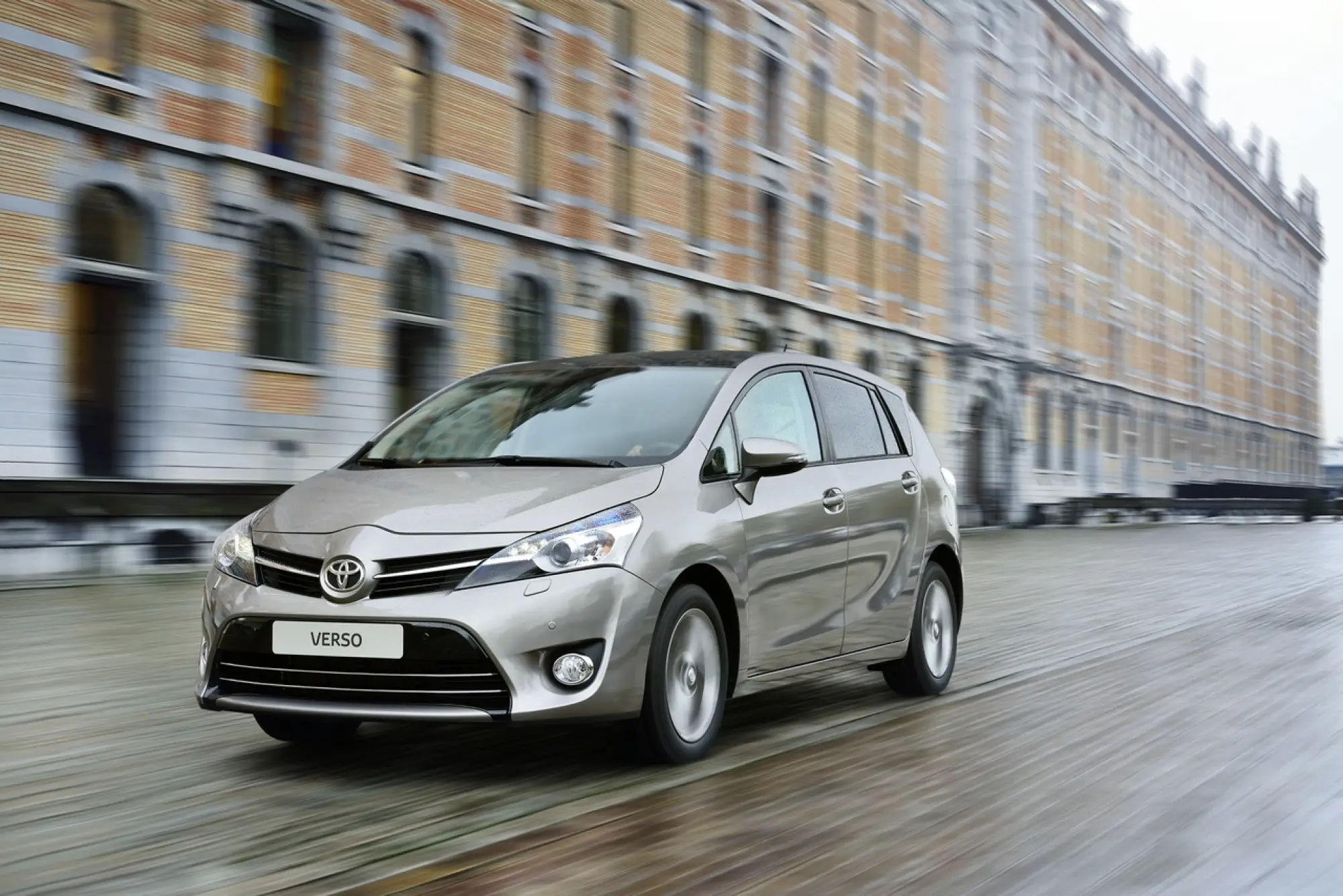 Toyota Verso - 17
