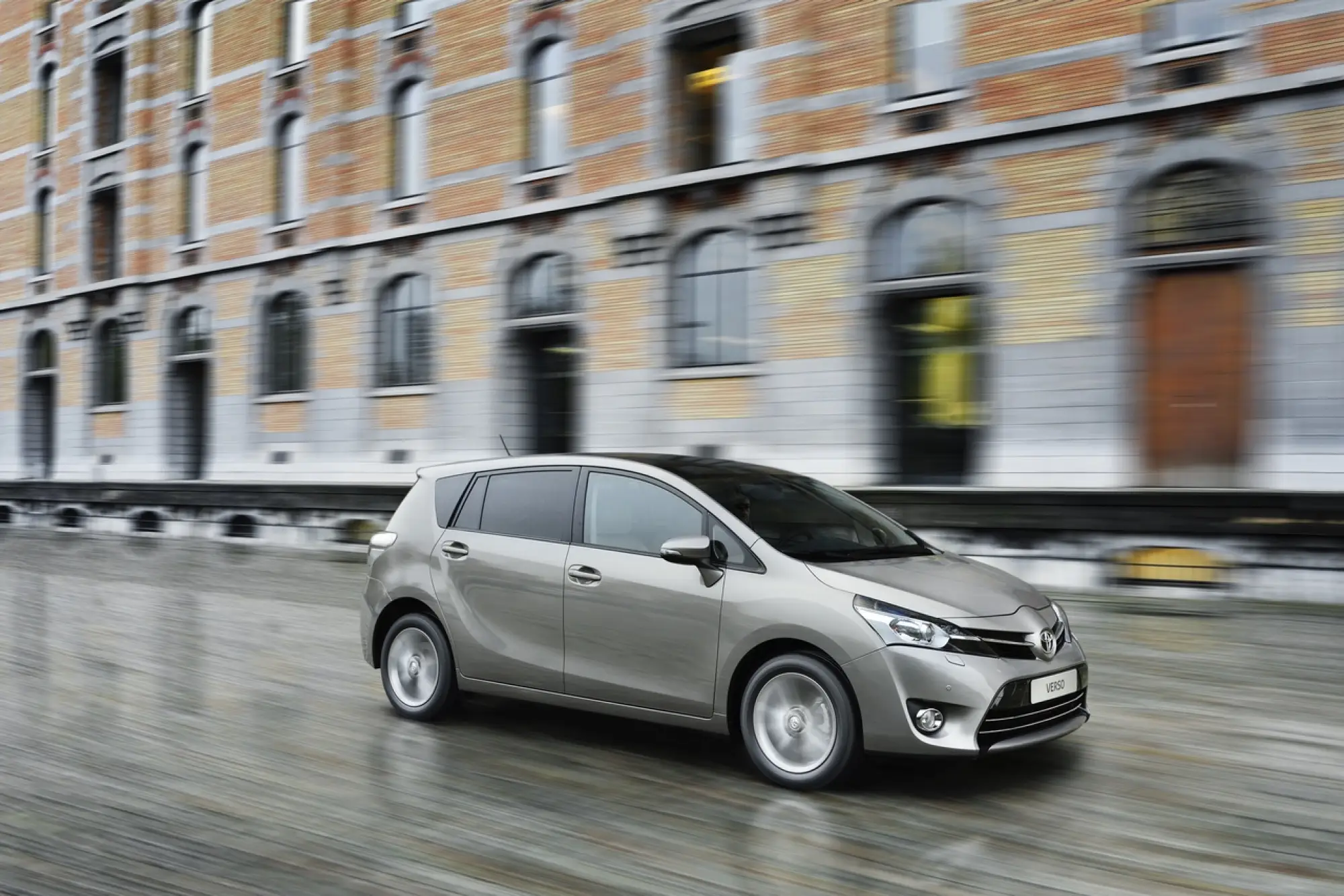 Toyota Verso - 19