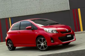 Toyota Yaris 2012 tre porte - 1