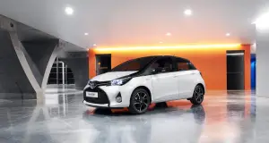 Toyota Yaris Bi-Tone e Style