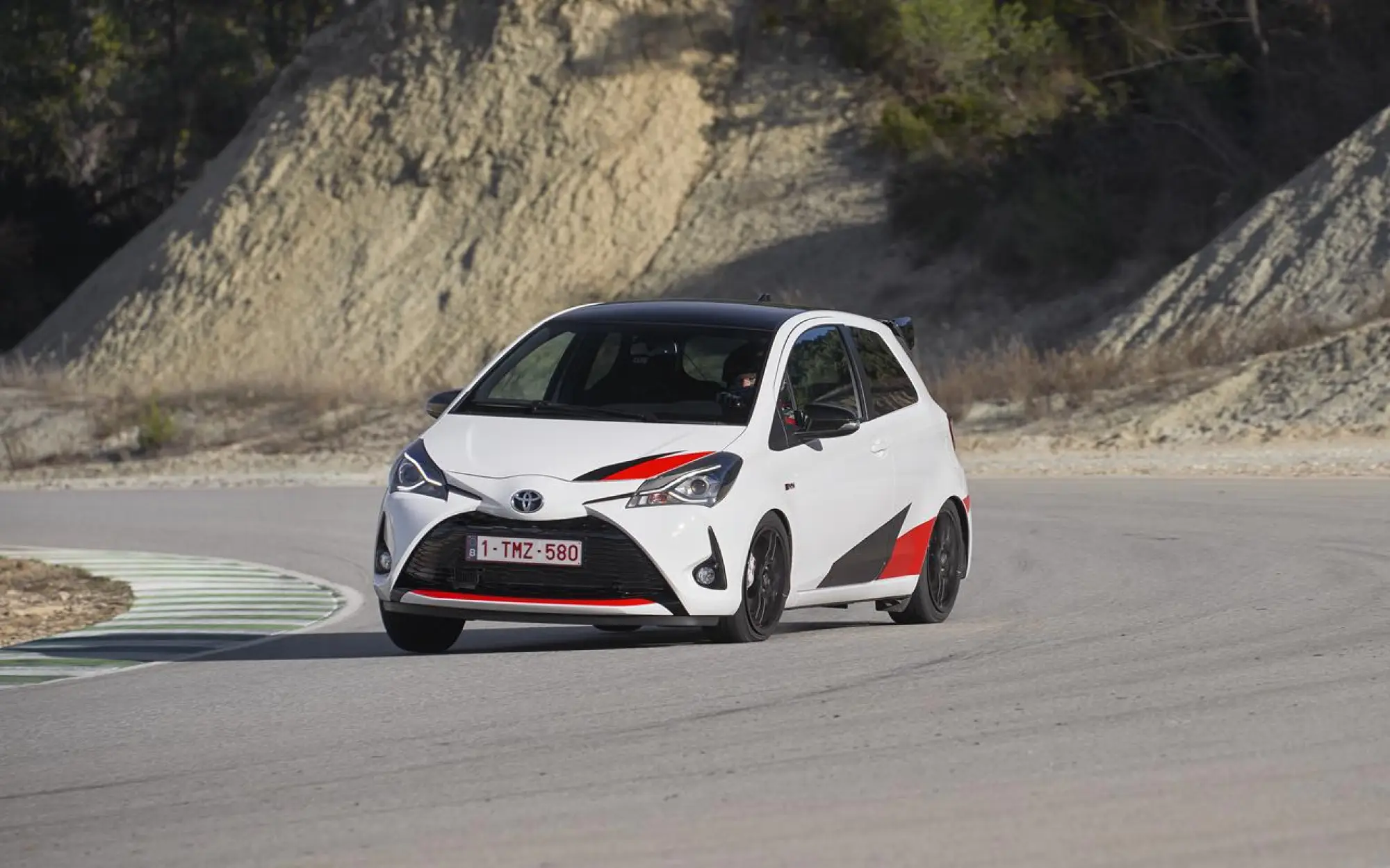 Toyota Yaris GRMN - 18