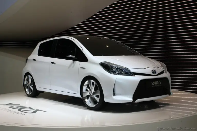 Toyota Yaris HSD Concept Ginevra 2011 - 3