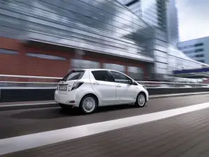 Toyota Yaris Hybrid - Foto ufficiali 31-05-2012 - 2