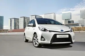 Toyota Yaris Hybrid prime immagini - 1