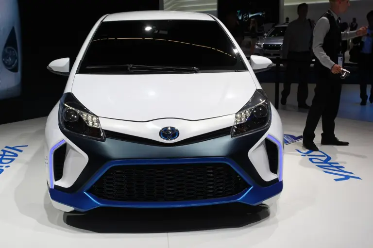 Toyota Yaris Hybrid R concept - Salone di Francoforte 2013 - 8