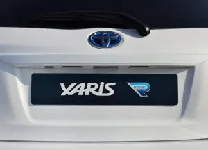 Toyota Yaris Hybrid-R