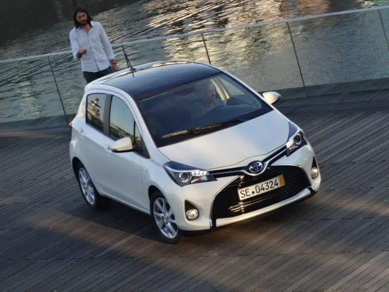 Toyota Yaris MY 2014 - Primo Contatto - 25