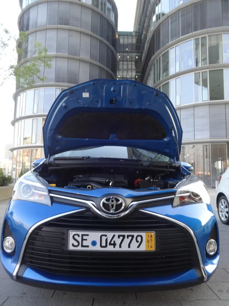 Toyota Yaris MY 2014 - Primo Contatto - 45