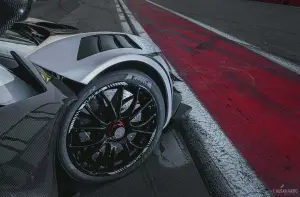 Tushek TS 900 Apex - Foto