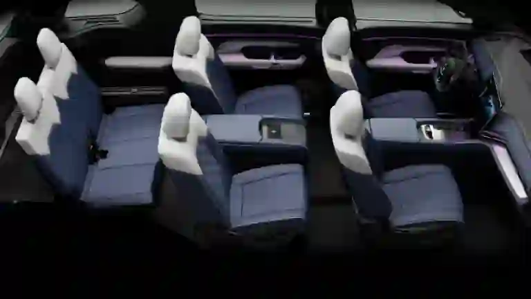 VinFast e Pininfarina - VF 8 e VF 9 - 6