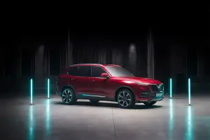 VinFast LUX SA2.0 - 5