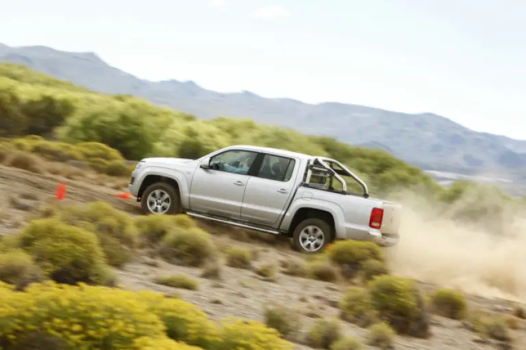 Volkswagen Amarok 2011 - 9