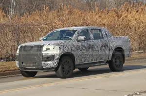 Volkswagen Amarok 2023 - Foto Spia 06-04-2022 - 15