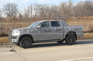 Volkswagen Amarok 2023 - Foto Spia 06-04-2022 - 3
