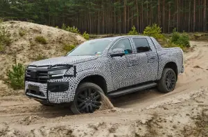 Volkswagen Amarok 2023 prototipo - Foto ufficiali - 10