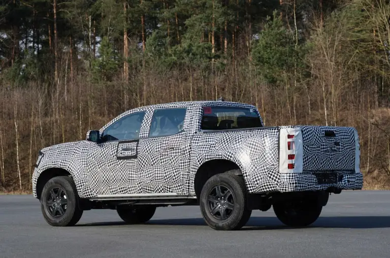 Volkswagen Amarok 2023 prototipo - Foto ufficiali - 6