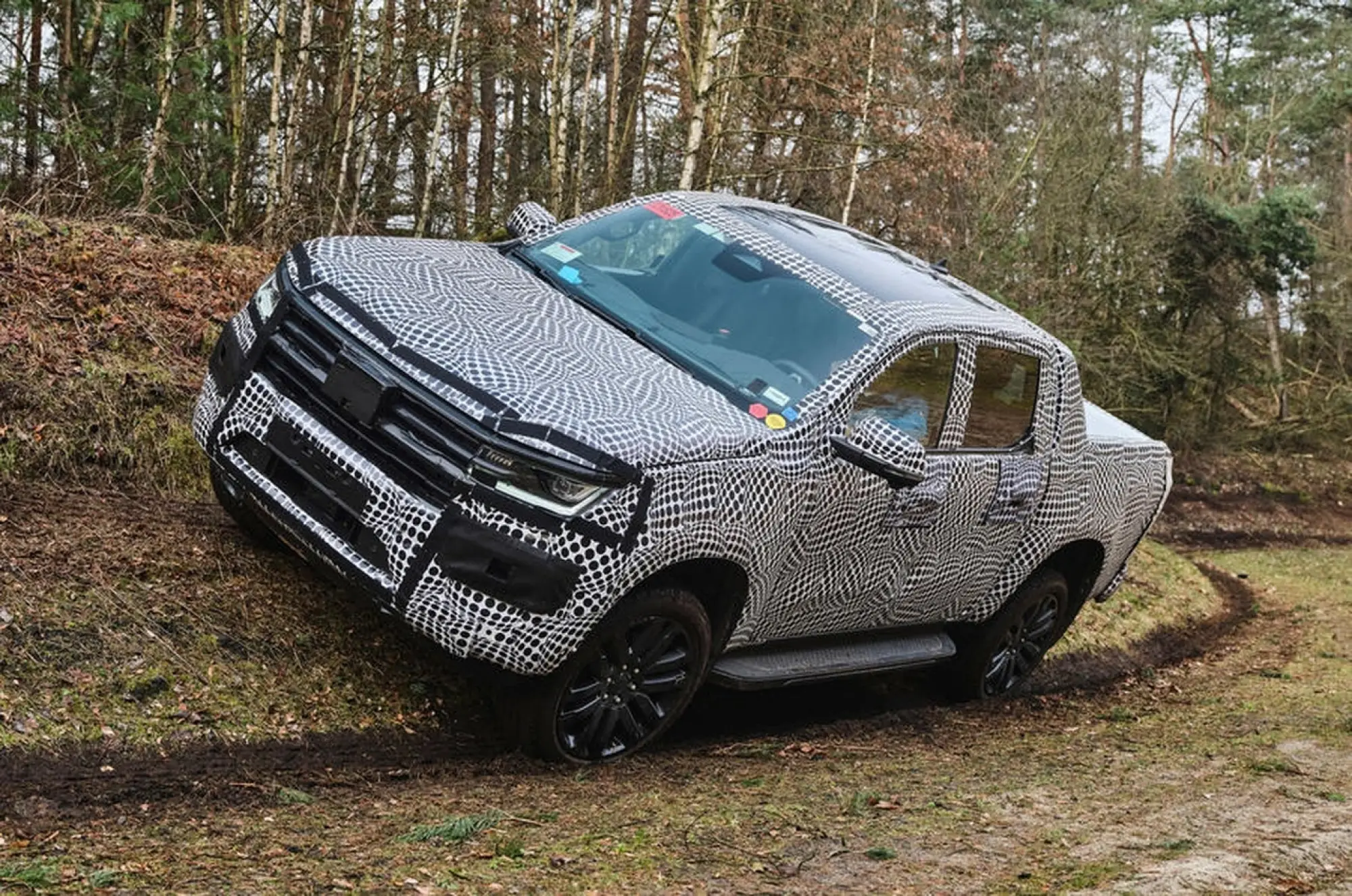 Volkswagen Amarok 2023 prototipo - Foto ufficiali - 8