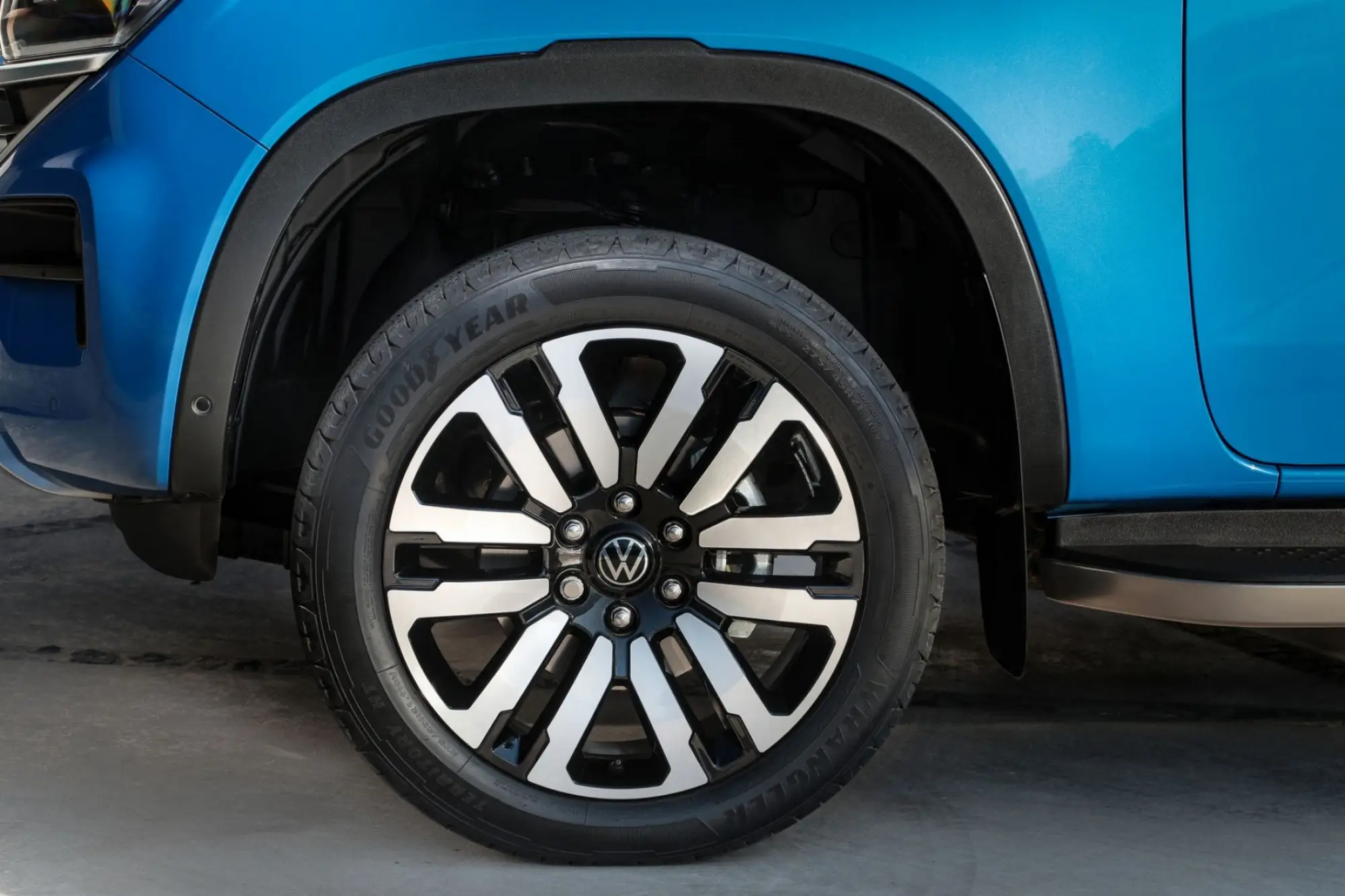 Volkswagen Amarok 2023 - 19