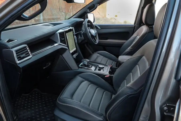 Volkswagen Amarok 2023 - 16