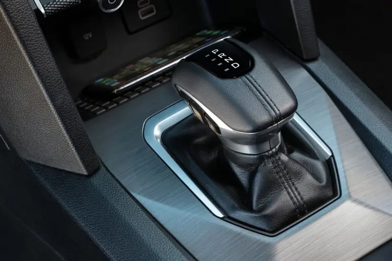 Volkswagen Amarok 2023 - 13
