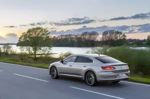 Volkswagen Arteon - nuova galleria