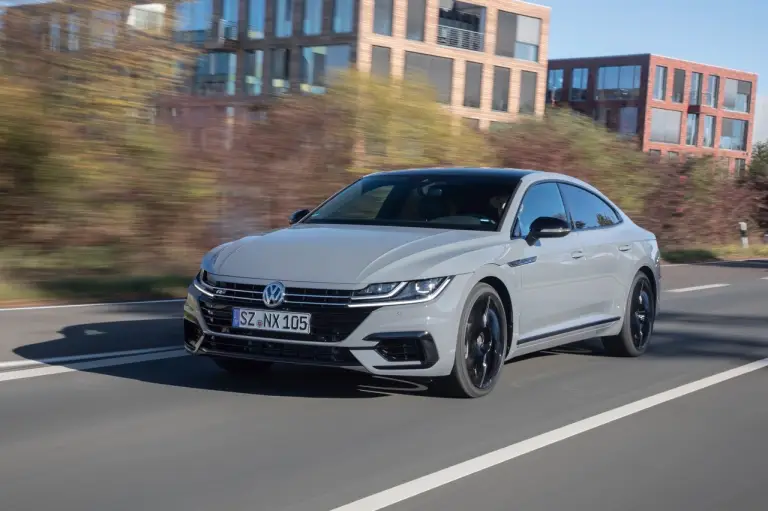 Volkswagen Arteon R-Line - 12