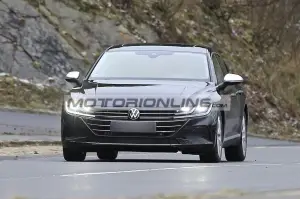 Volkswagen Arteon Shooting Brake - Foto spia 6-3-2020