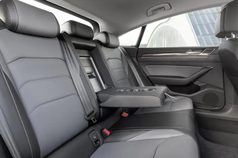 Volkswagen Arteon  - 19