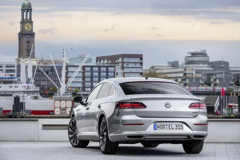Volkswagen Arteon  - 84