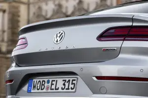 Volkswagen Arteon  - 93