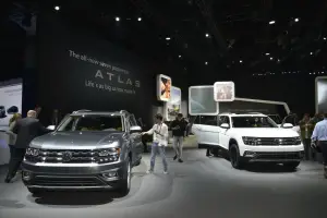 Volkswagen Atlas - Salone di Los Angeles 2016