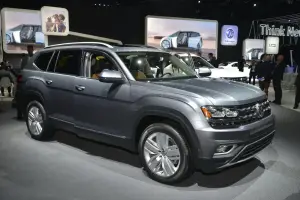 Volkswagen Atlas - Salone di Los Angeles 2016