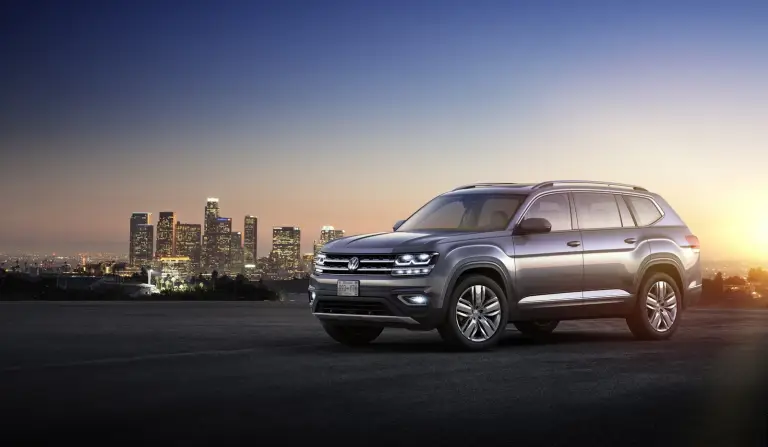 Volkswagen Atlas - Salone di Los Angeles 2016 - 21