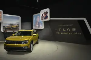 Volkswagen Atlas - Salone di Los Angeles 2016