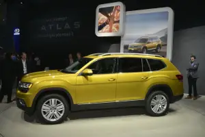 Volkswagen Atlas - Salone di Los Angeles 2016